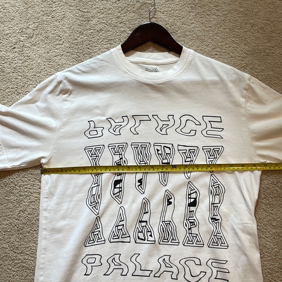 Palace
Palace Bankhead Tee White
Size: US M
Color: White
Condition: Used - Picture 6 of 10